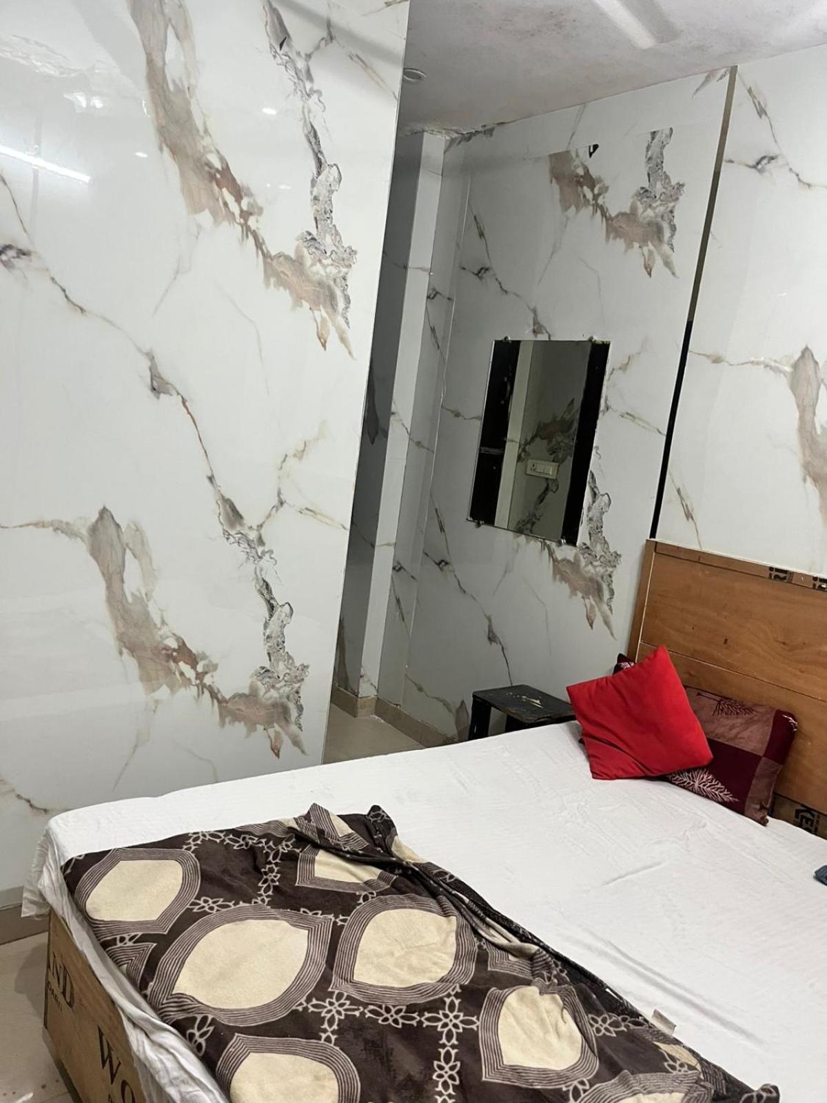Arora Guest House 阿姆利则 外观 照片